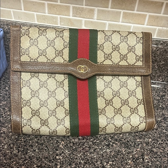 Gucci Parfums clutch, GG Supreme canvas w/the green & red stripe - Picture 1 of 9